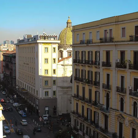Corso Umberto 22 4* Naples