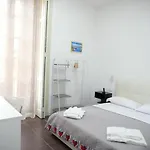 Corso Umberto 22 بيت ضيافة نابولي