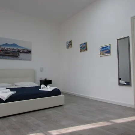 Corso Umberto 22 ゲストハウス 4*